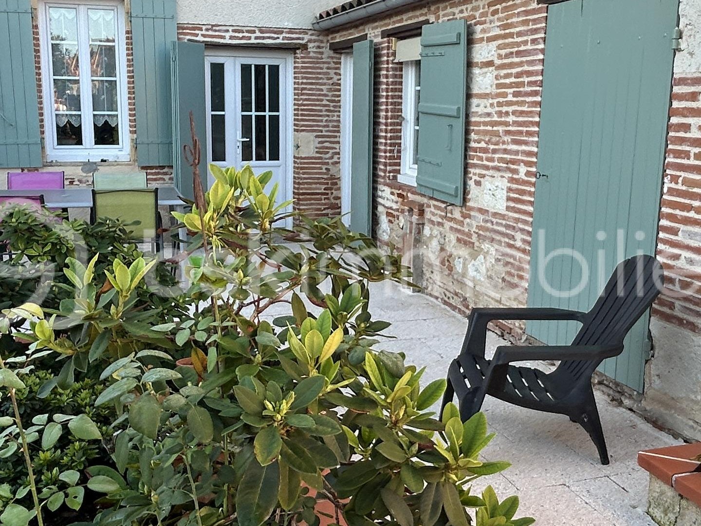 Maison 6 pièces 250 m²