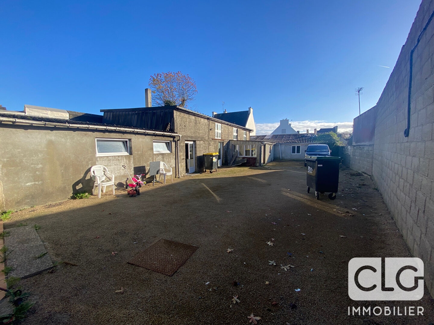 Locaux à vendre - 4 pièces - 280m2 - Scaër (29390)