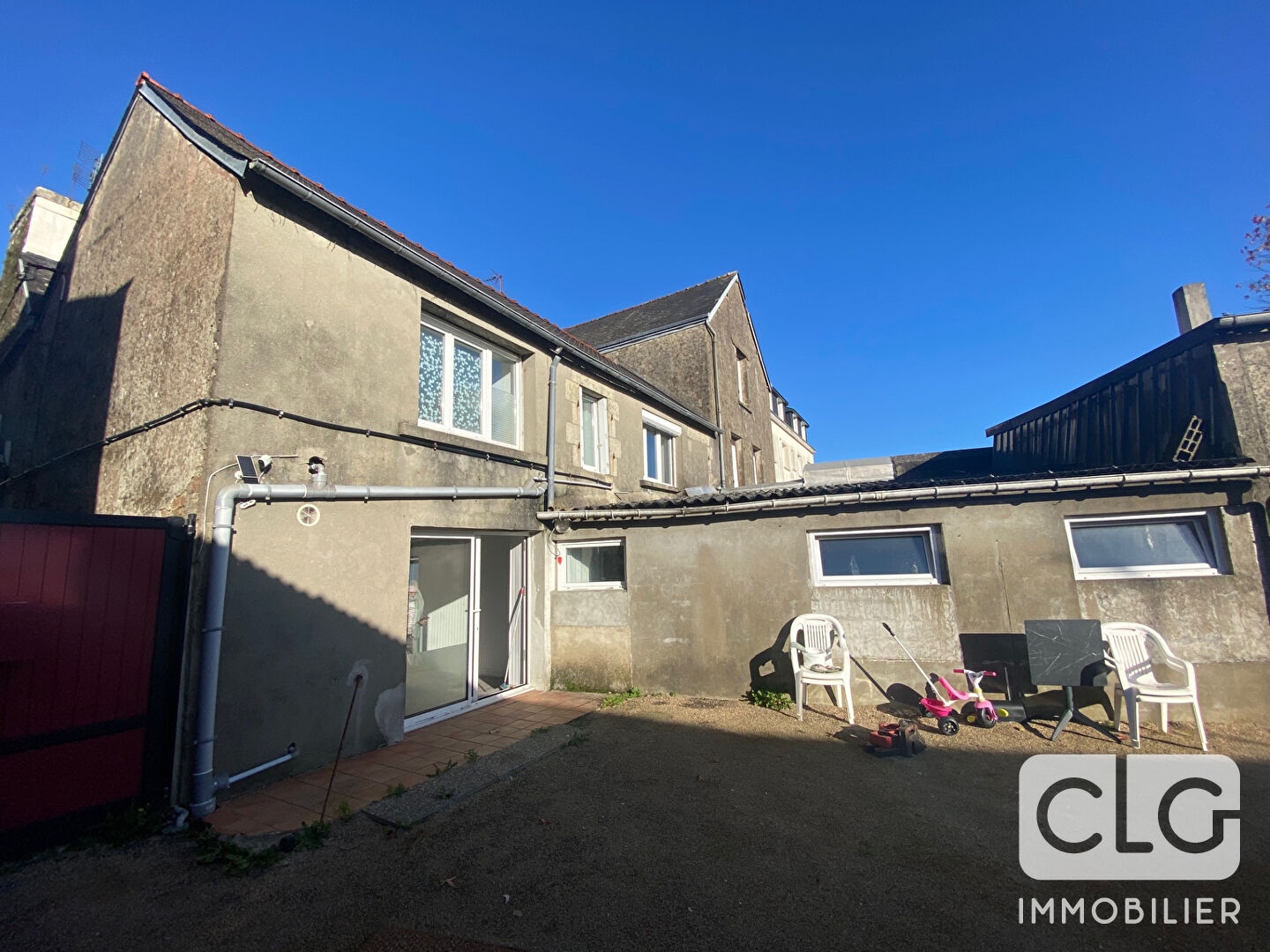 Locaux à vendre - 4 pièces - 280m2 - Scaër (29390)