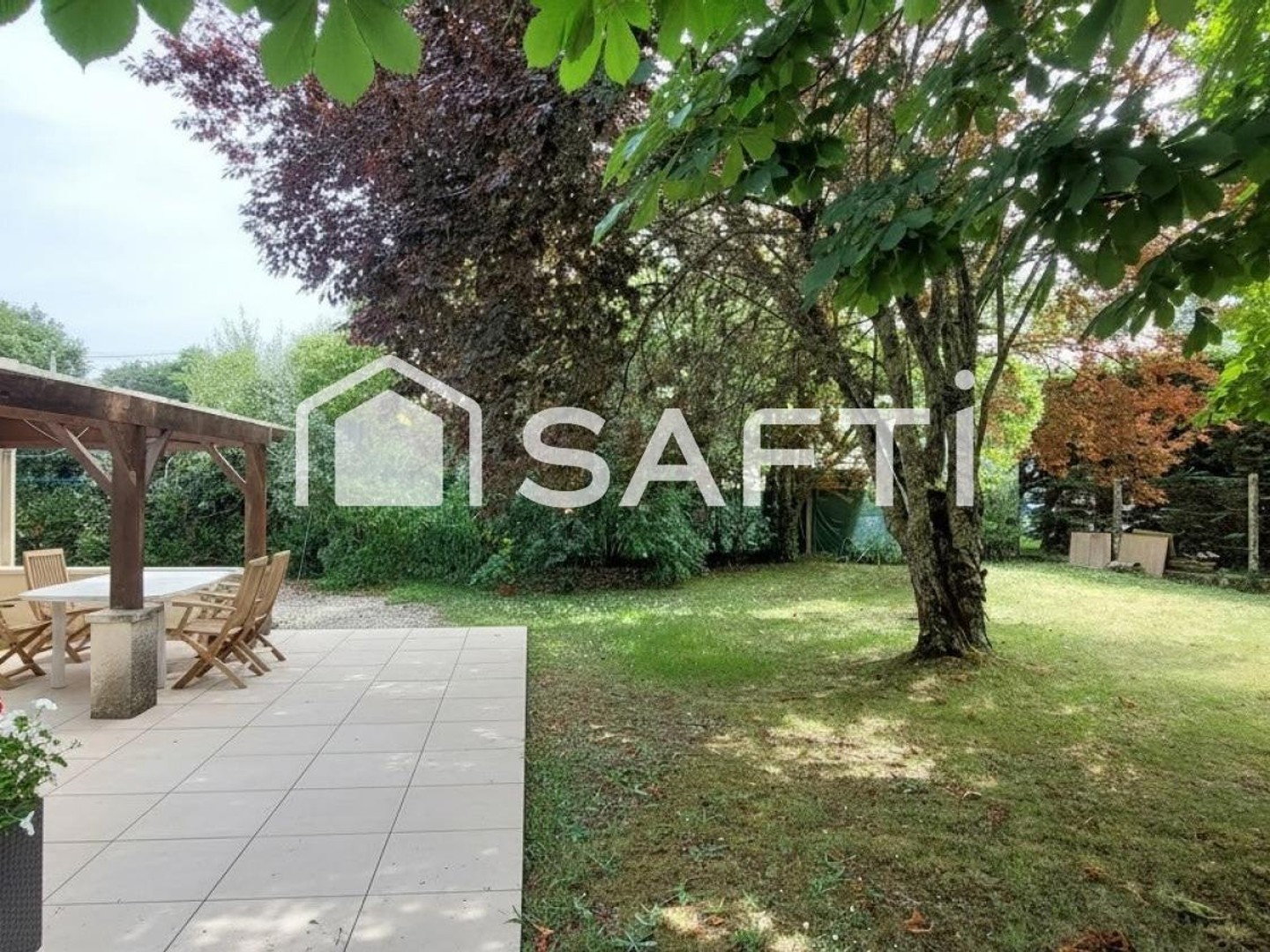 MAISON PLAIN-PIED 105 M2 - GARAGE- JARDIN