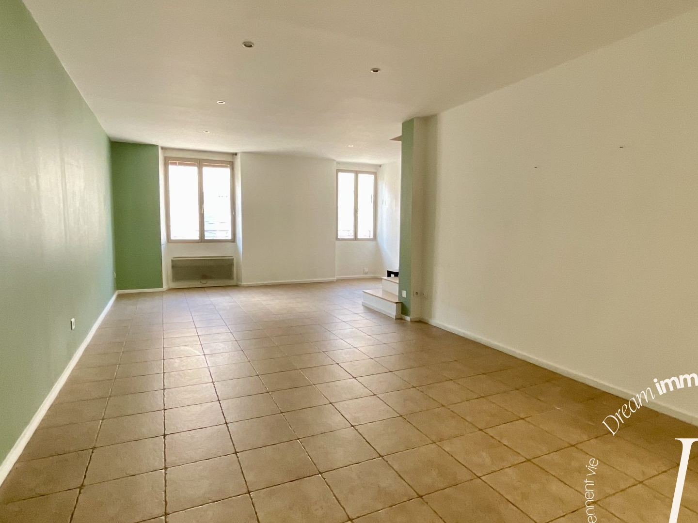 Appartement à vendre - 4 pièces - 62m2 - Hyères (83400)