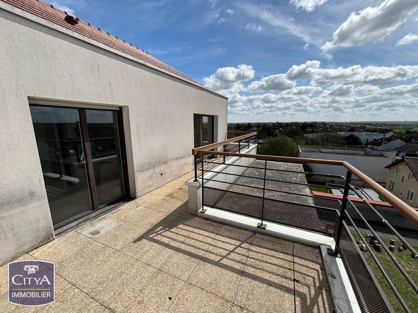 Appartement à vendre - 4 pièces - 72m2 - Corbeil-Essonnes (91100)
