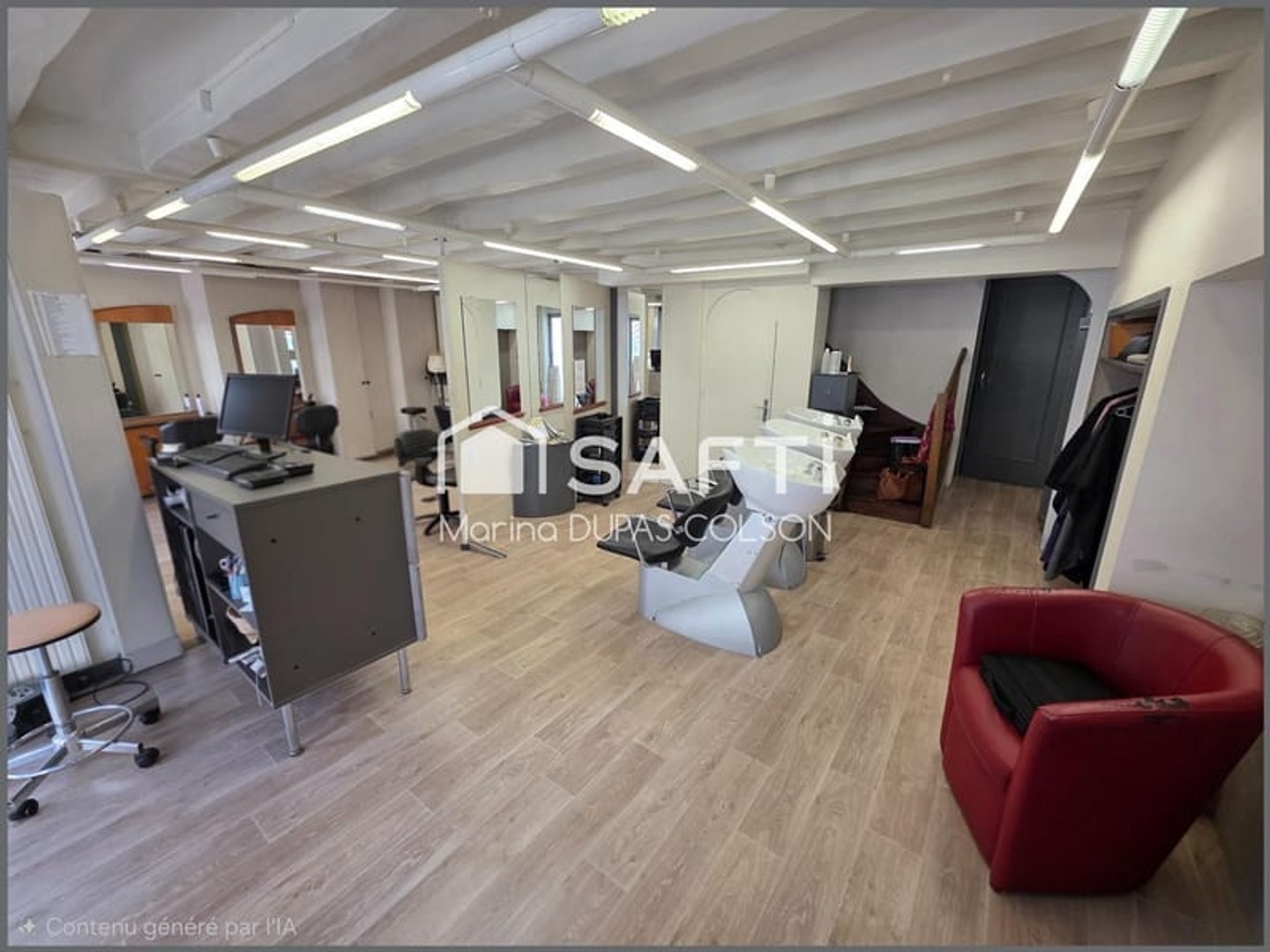 Bureaux 273 m²