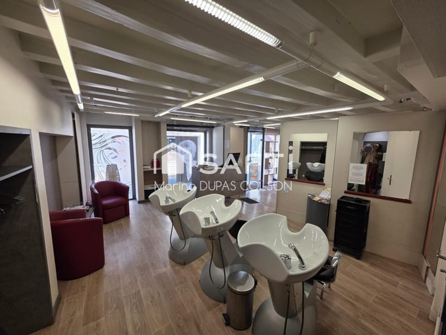 Bureaux à vendre - 273m2 - Beaufort-En-Anjou (49250)