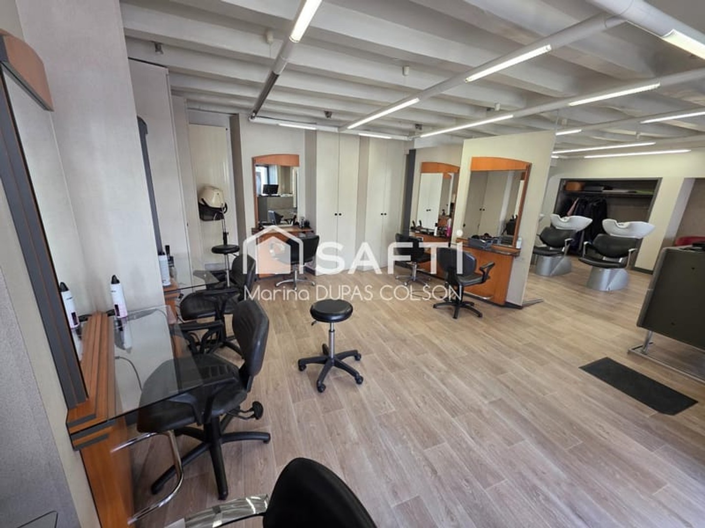 Bureaux à vendre - 273m2 - Beaufort-En-Anjou (49250)