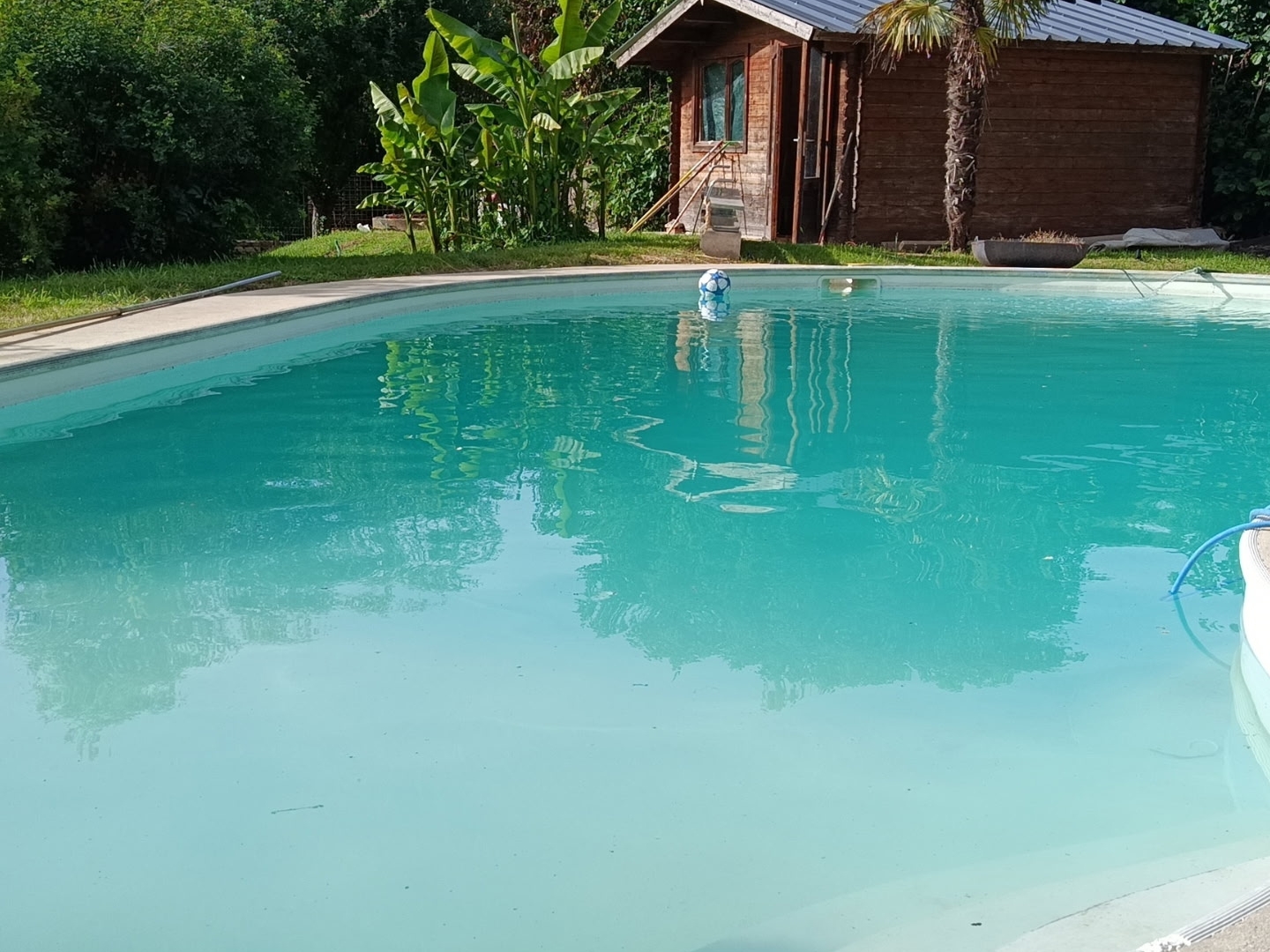 maison avec deux logements et piscine