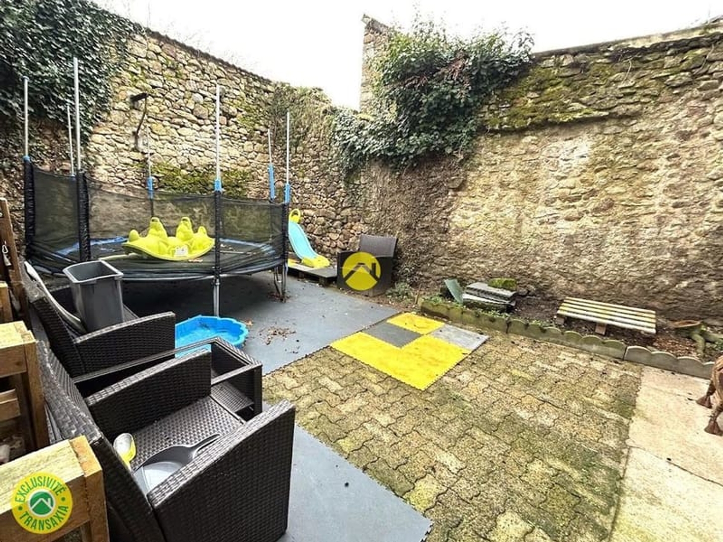 Maison à vendre - 5 pièces - Bénévent-L'abbaye (23210)