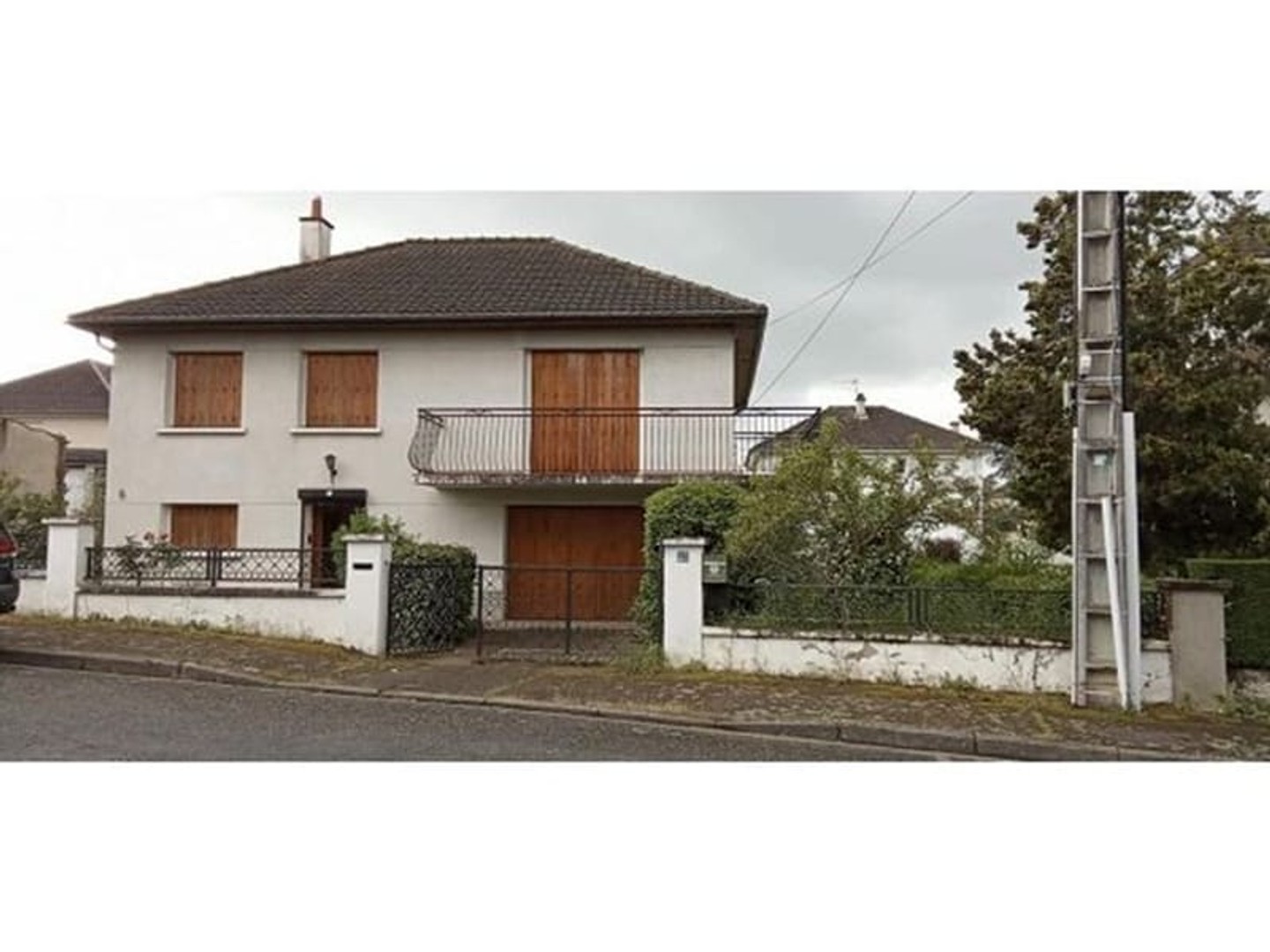 Maison - 100m ²