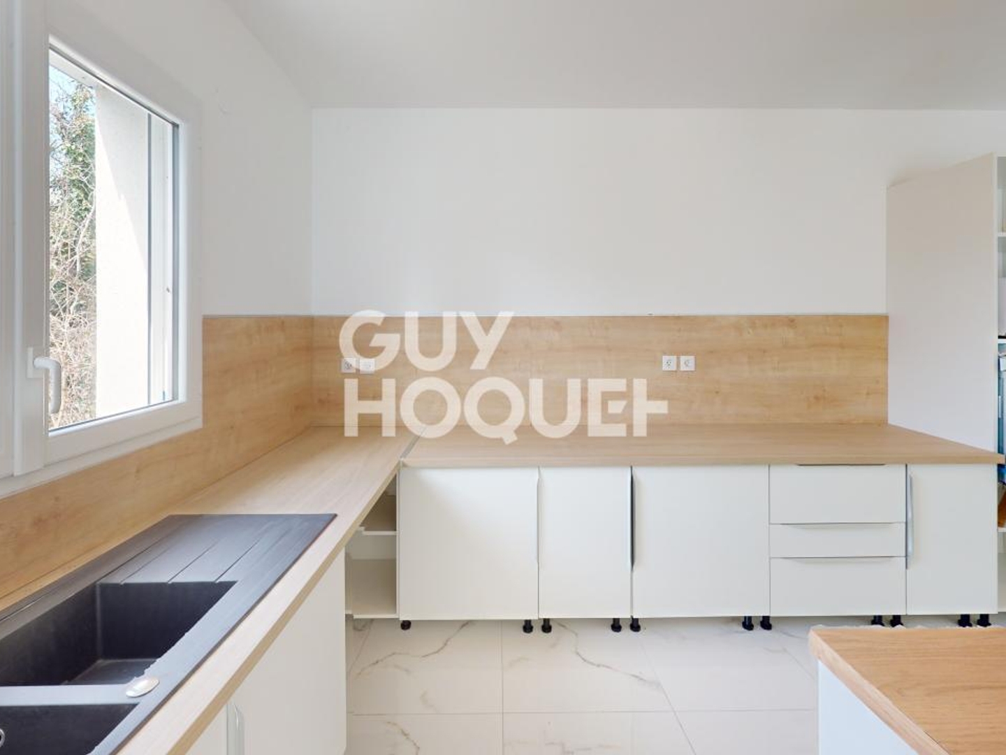 Maison à vendre - 7 pièces - 155m2 - Crest (26400)