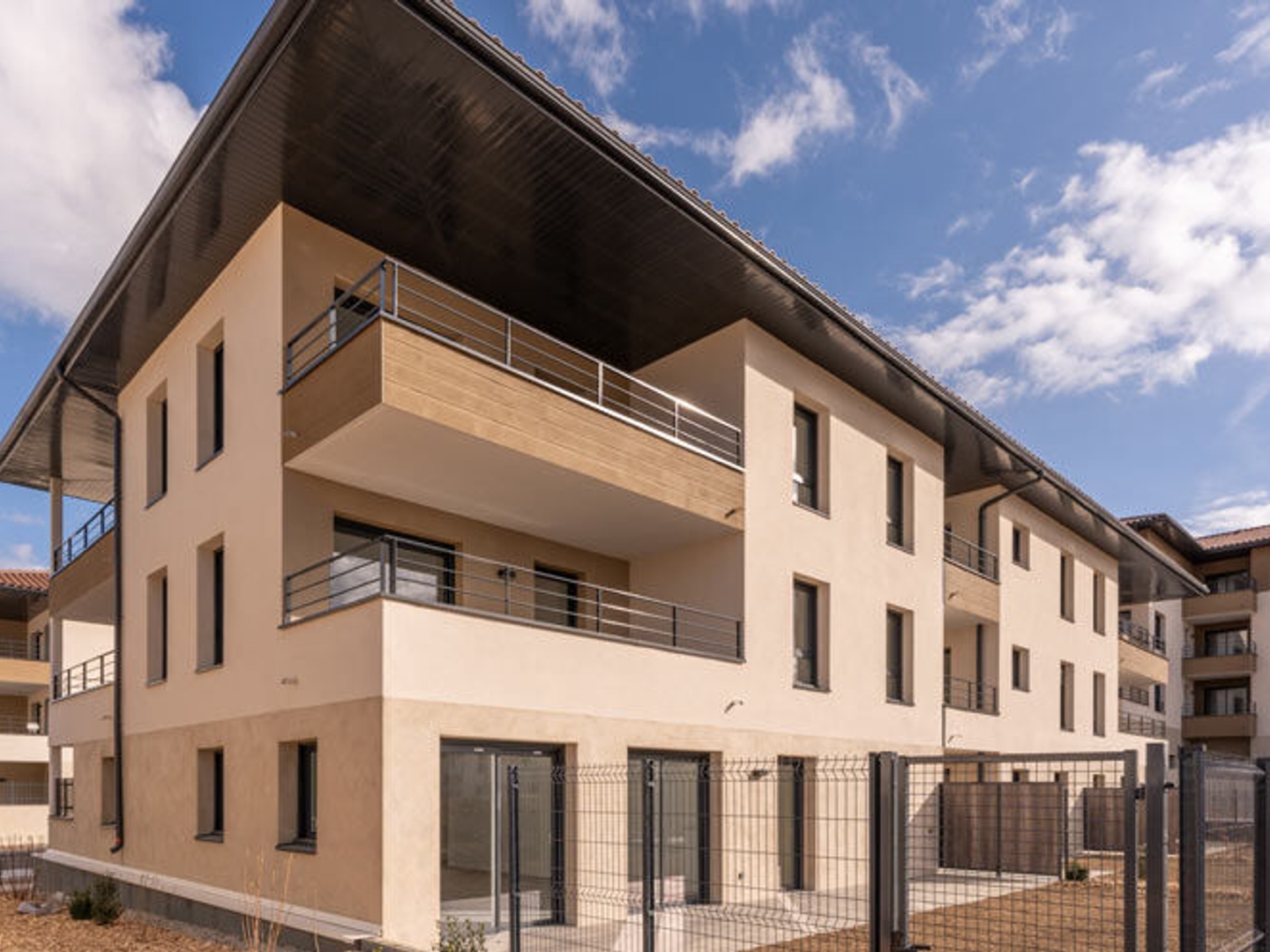 Maison à vendre - 5 pièces - 110m2 - Saint-Pierre-De-C... (69780)