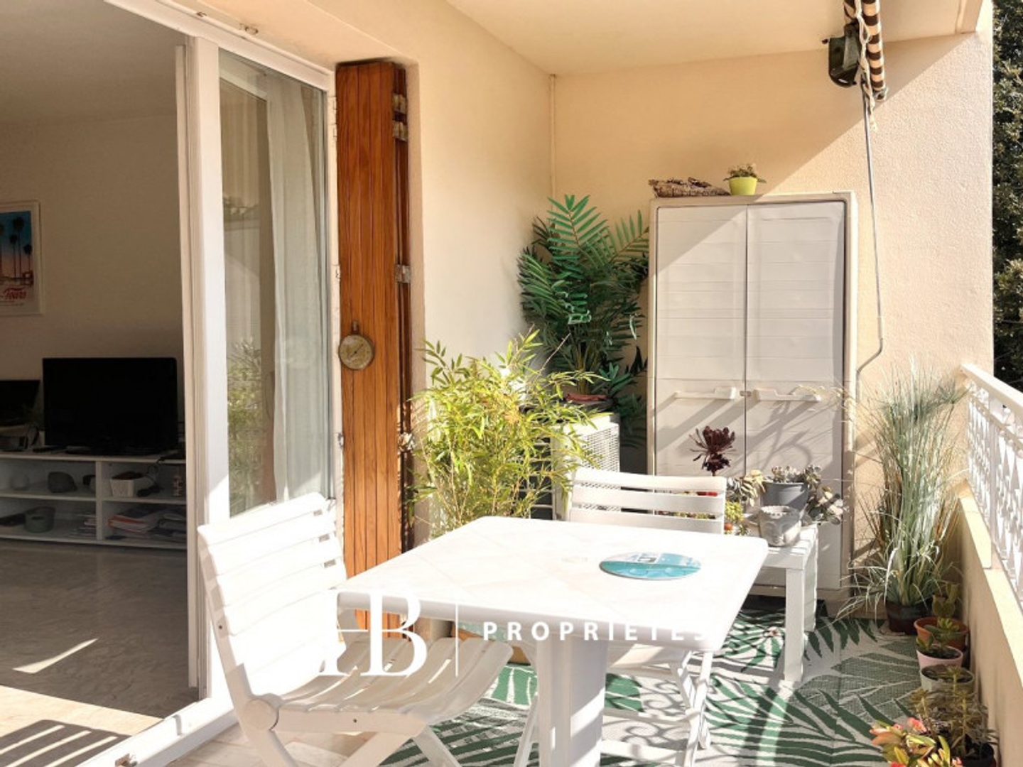 Appartement à vendre - 1 pièce - 30m2 - Six-Fours-Les-Plages (83140)