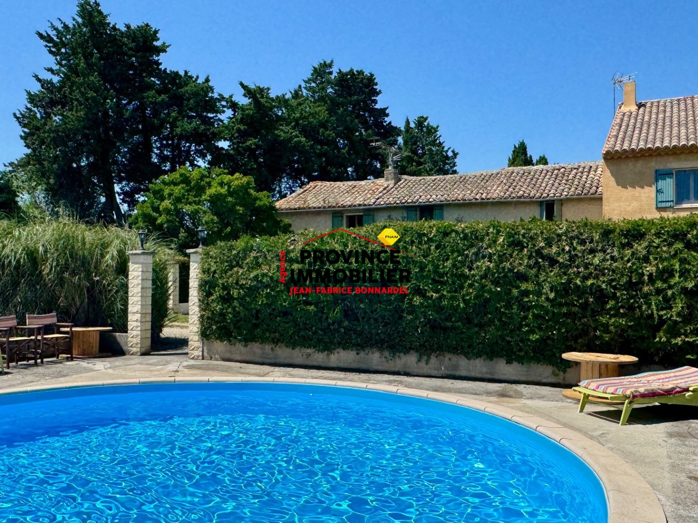 Maison à vendre - 8 pièces - 190m2 - Sainte-Cécile-Les... (84290)