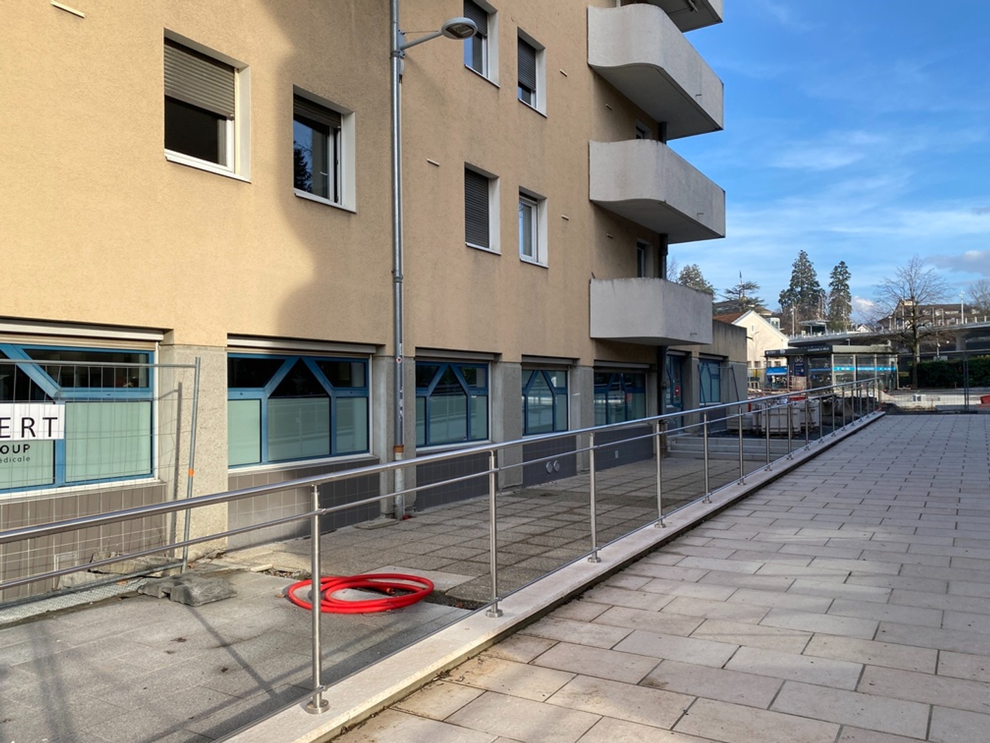 Magasin à vendre - 8 pièces - 261m2 - Thonon-Les-Bains (74200)