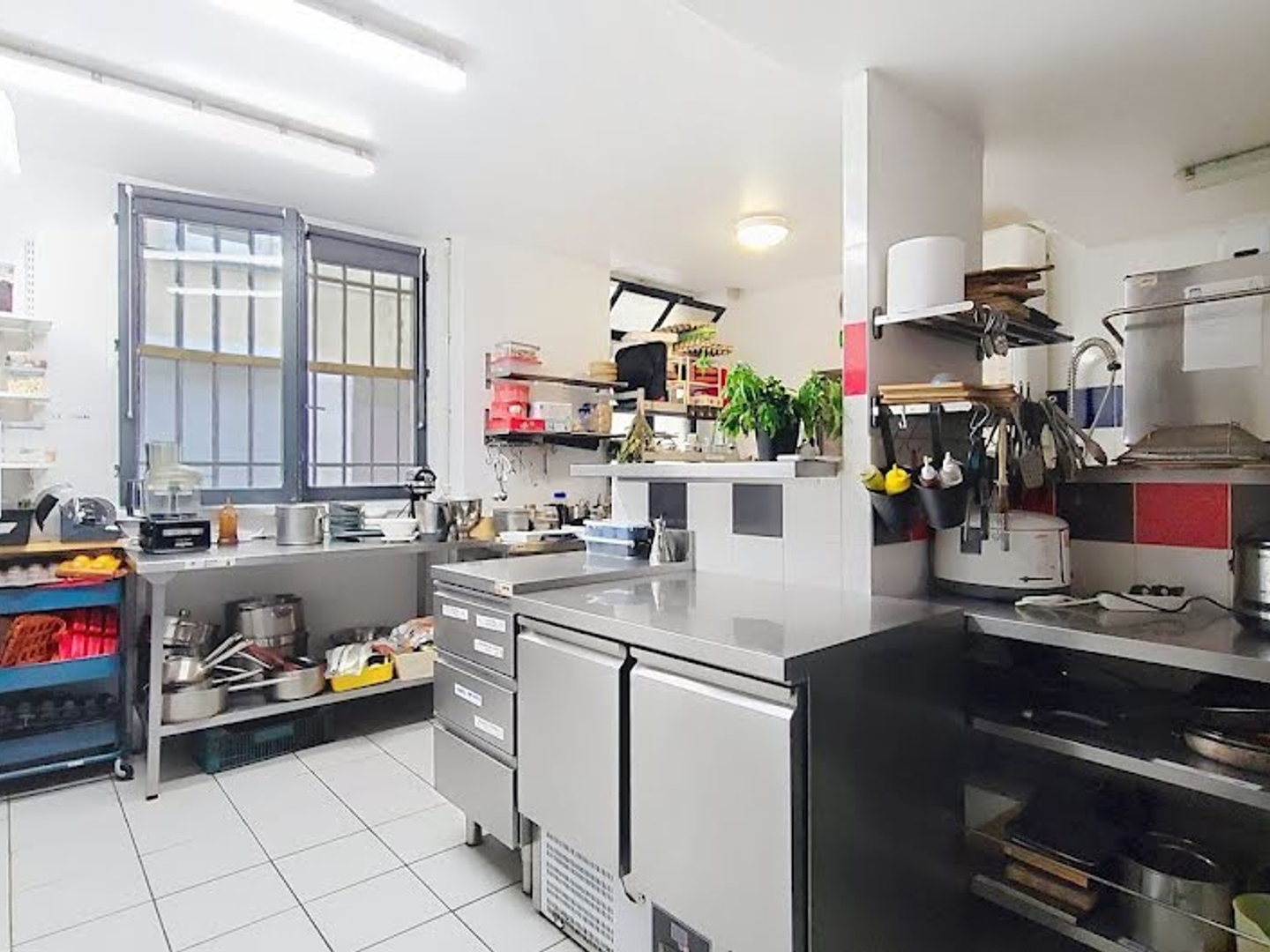 Magasin à vendre - 85m2 - Vienne (38200)