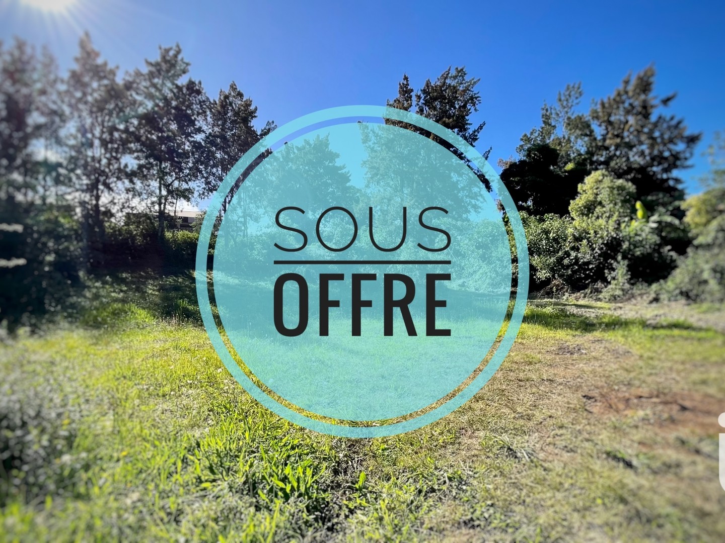 Terrain 1107 m²