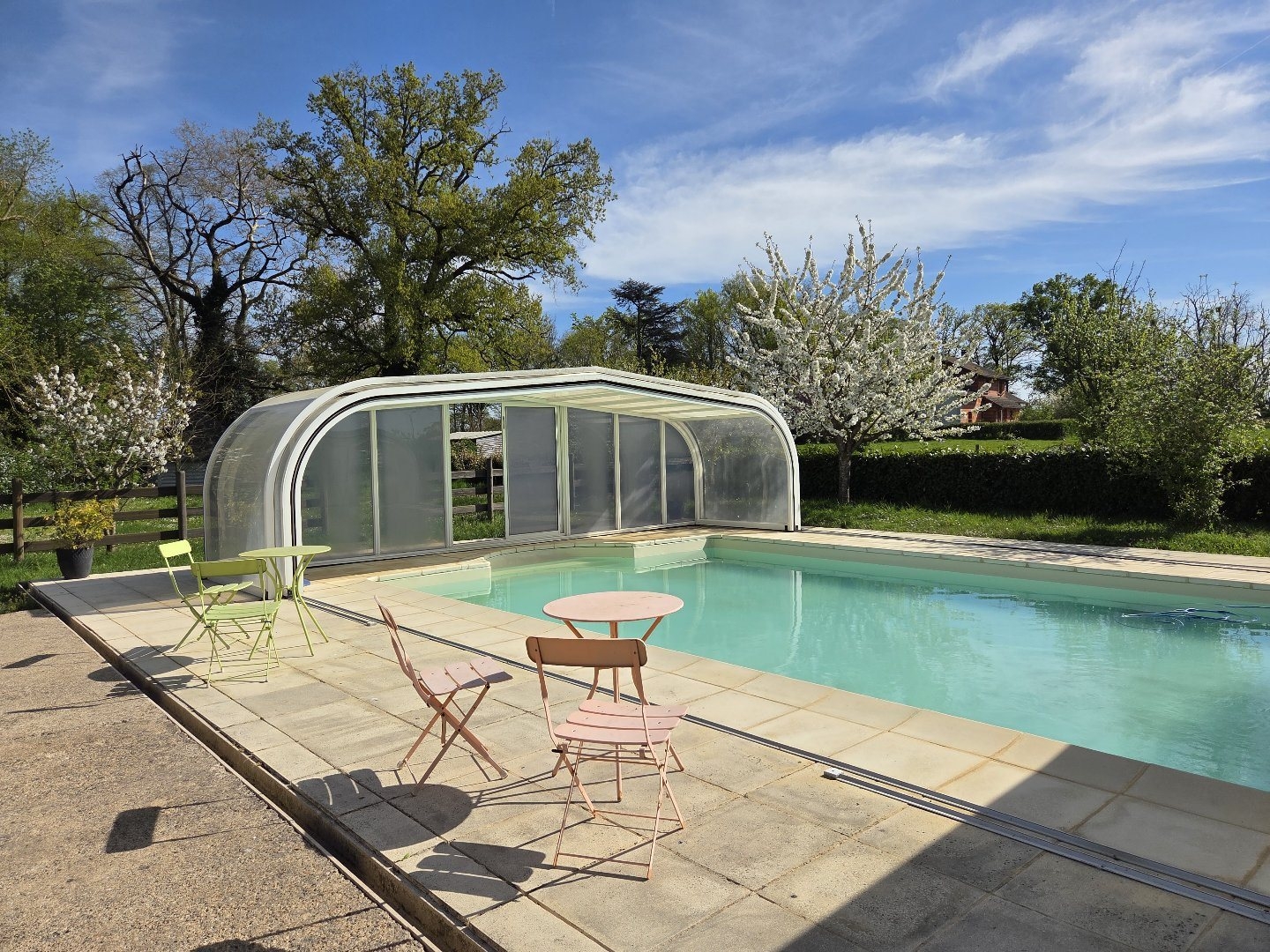 Maison à vendre - 20 pièces - 395m2 - Moulins (03000)