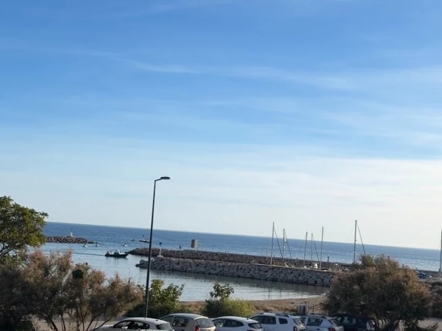 Local 330 m²