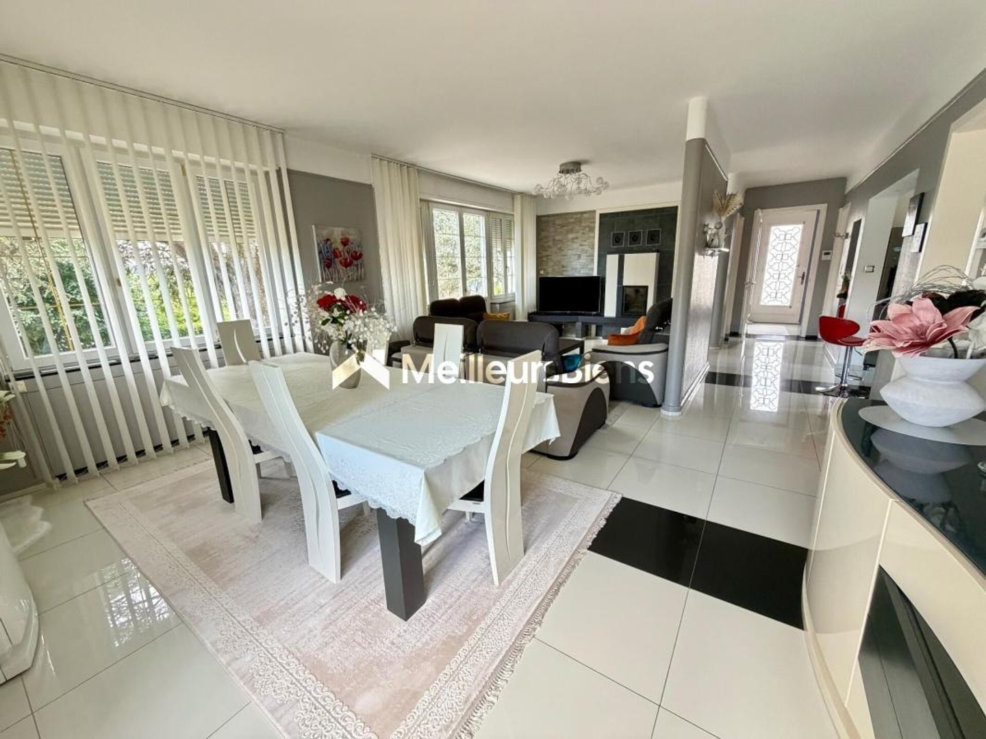 Maison à vendre - 7 pièces - 160m2 - Delle (90100)
