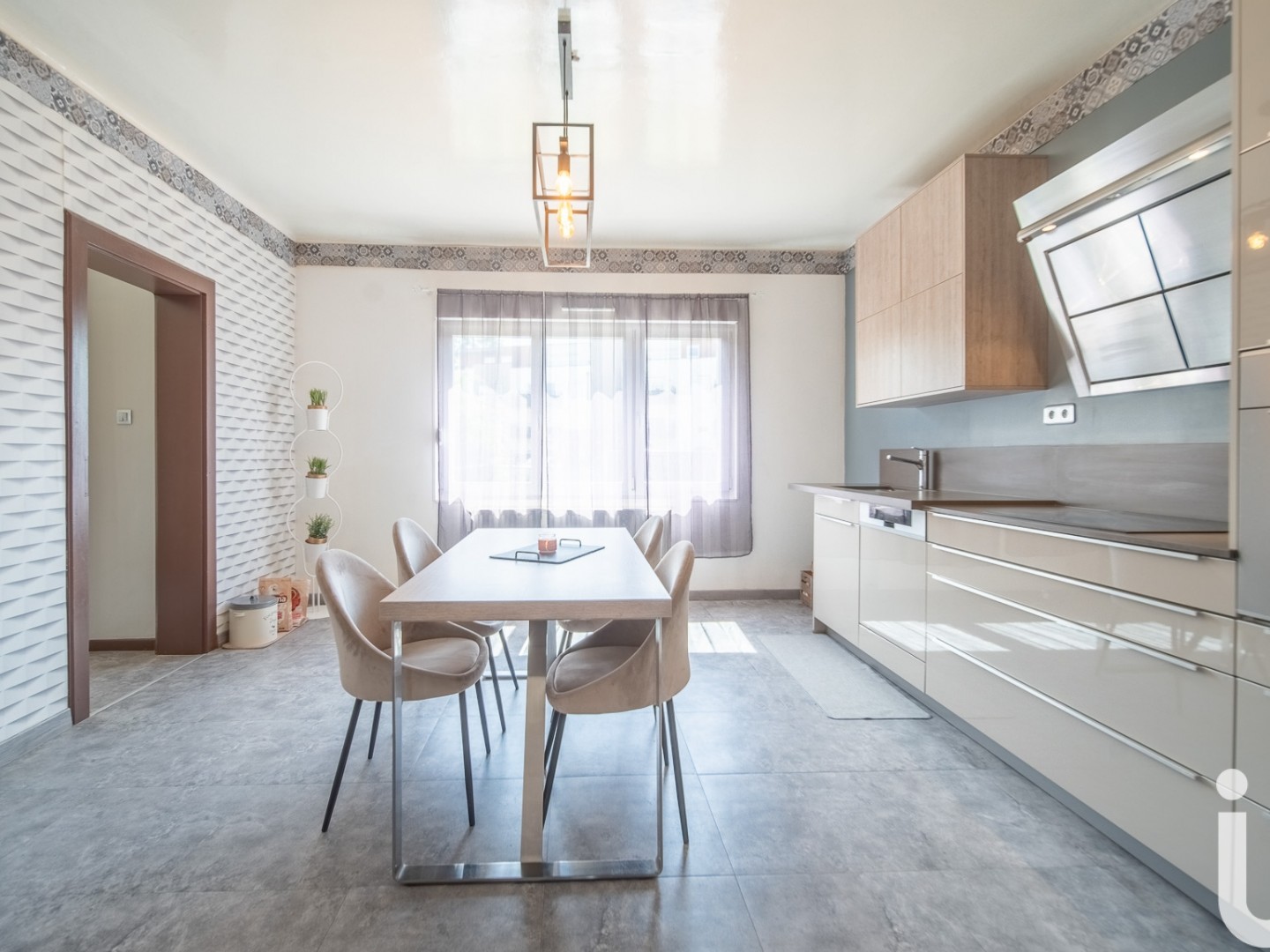 Maison 5 pièces 133 m²