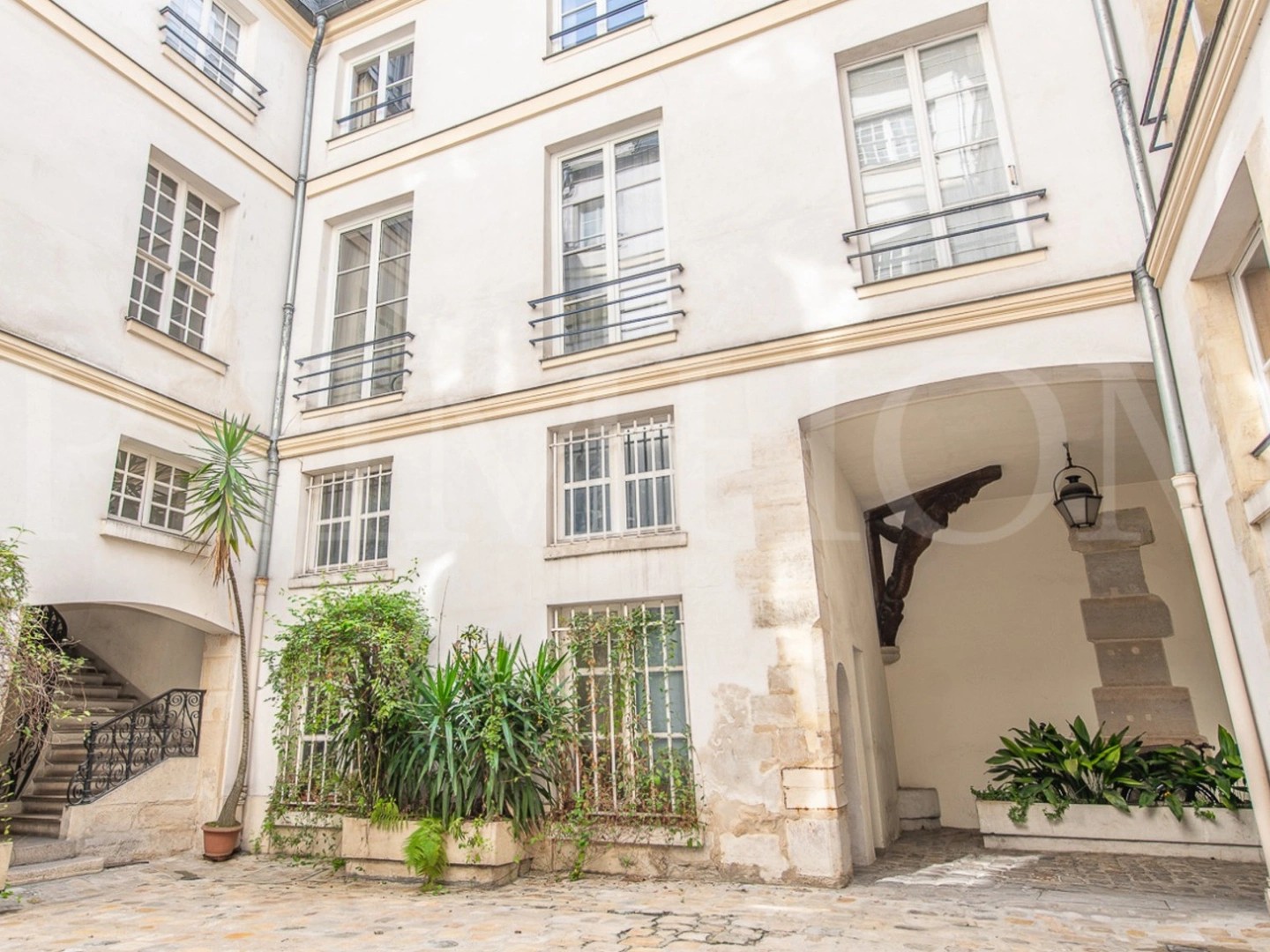 Appartement à vendre - 3 pièces - 70m2 - Paris 6e (75006)