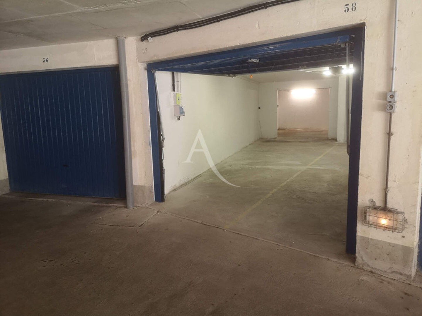 Parking / garage / box à vendre - Saint-Nazaire (44600)