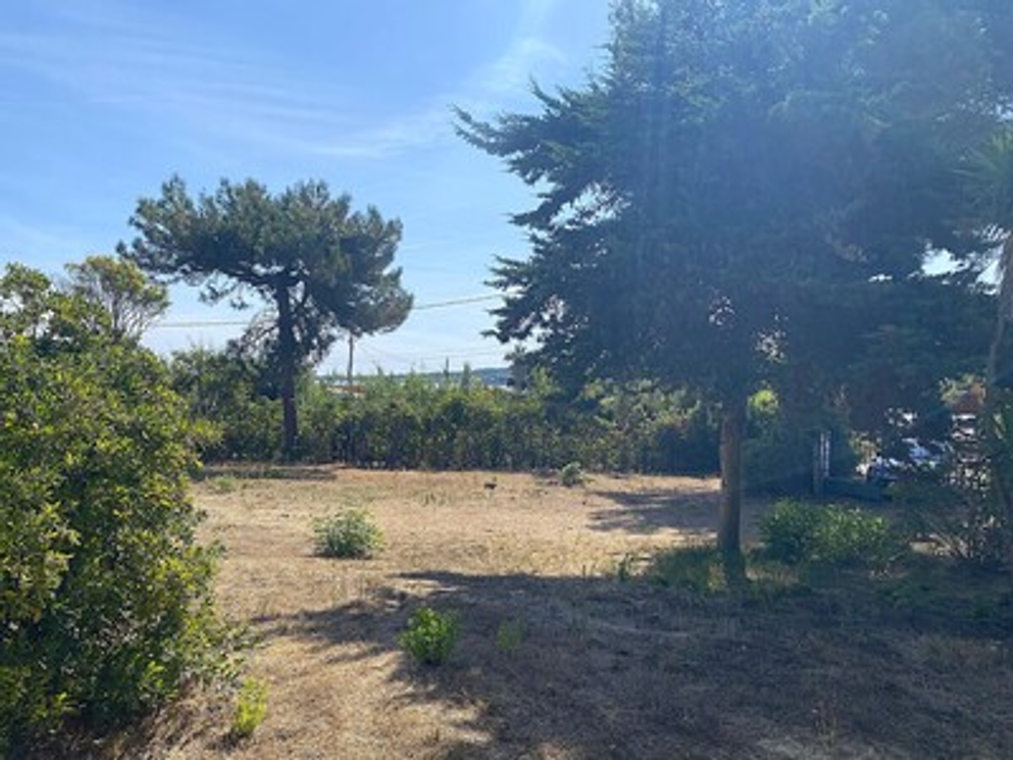 Terrain à vendre - 880m2 - Hyères (83400)
