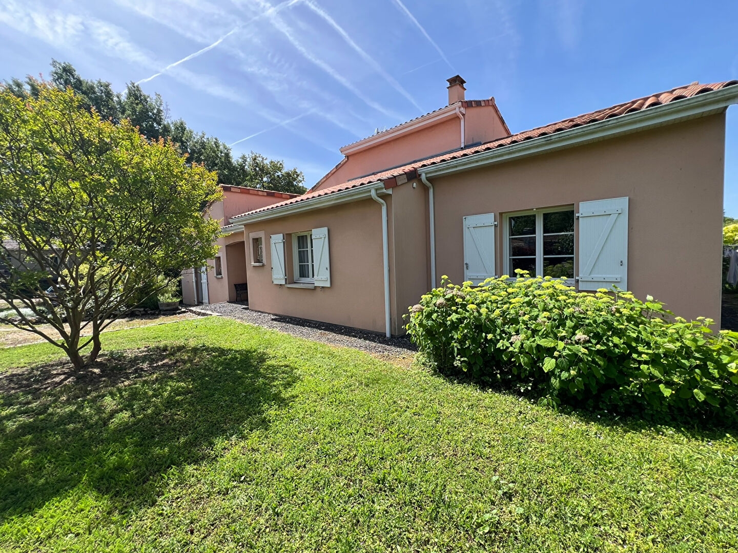 Maison à vendre - 7 pièces - 179m2 - Cissé (86170)