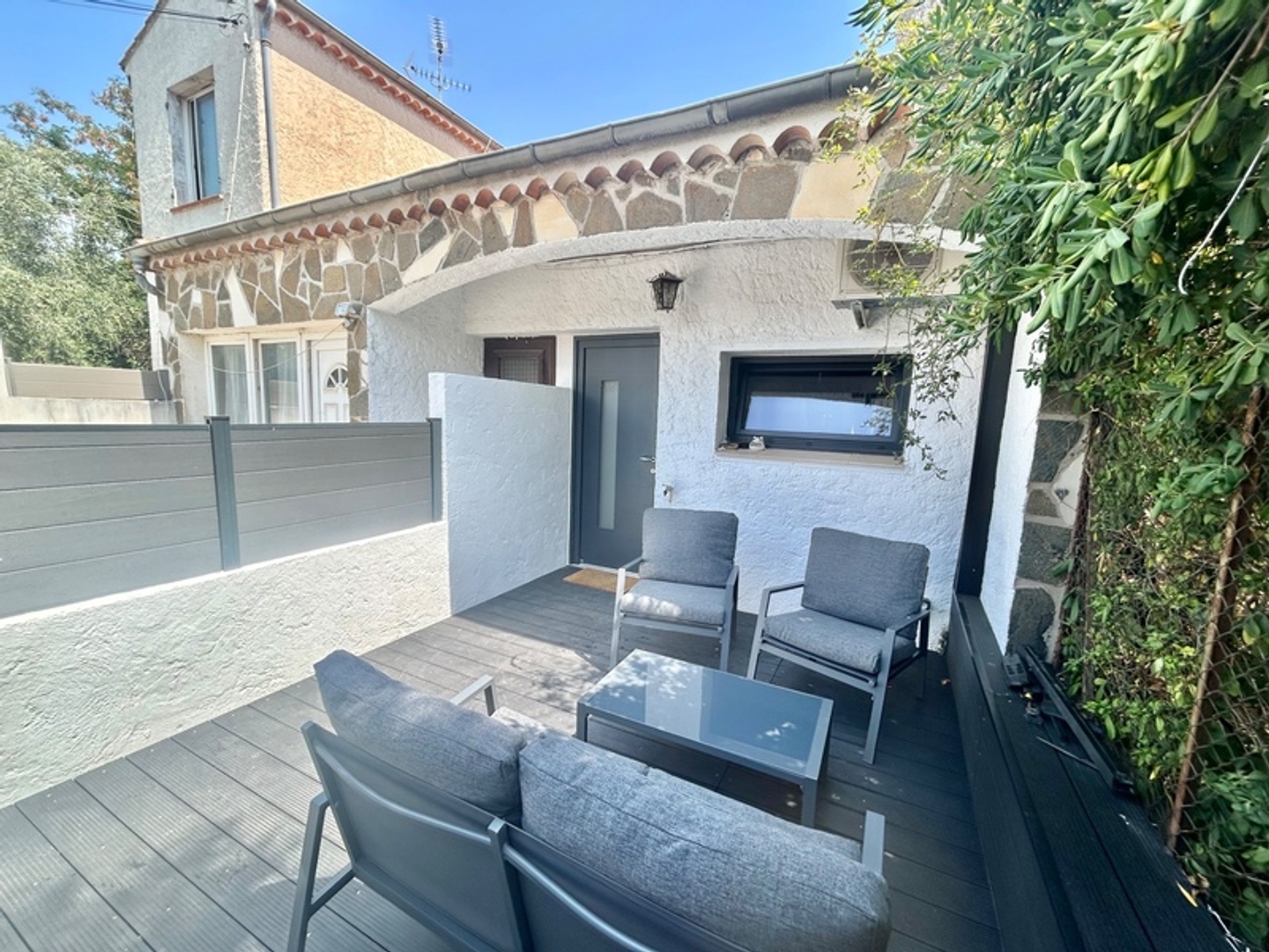 Appartement à vendre - 3 pièces - 60m2 - Puget-Sur-Argens (83480)