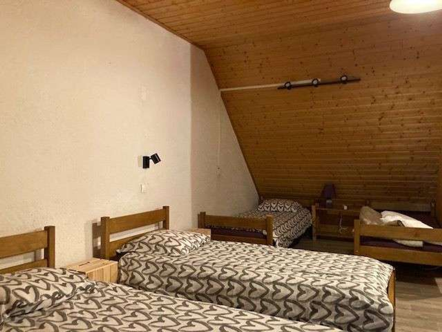 A vendre murs et fonds gites en Auvergne (Sancy)