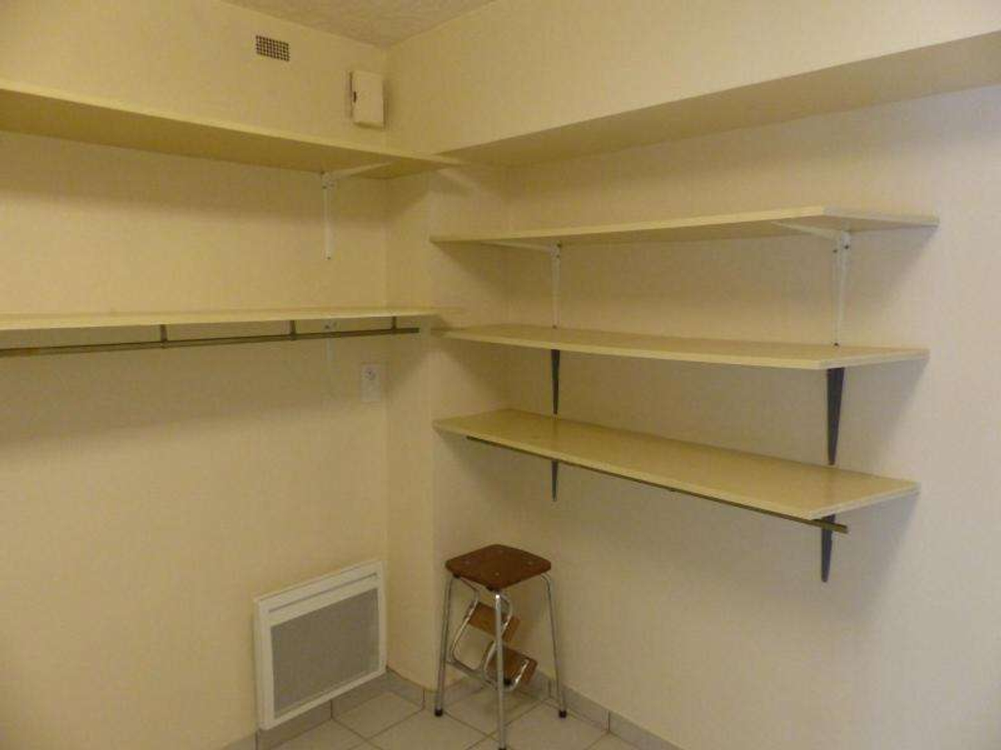 Commerce 33 m²
