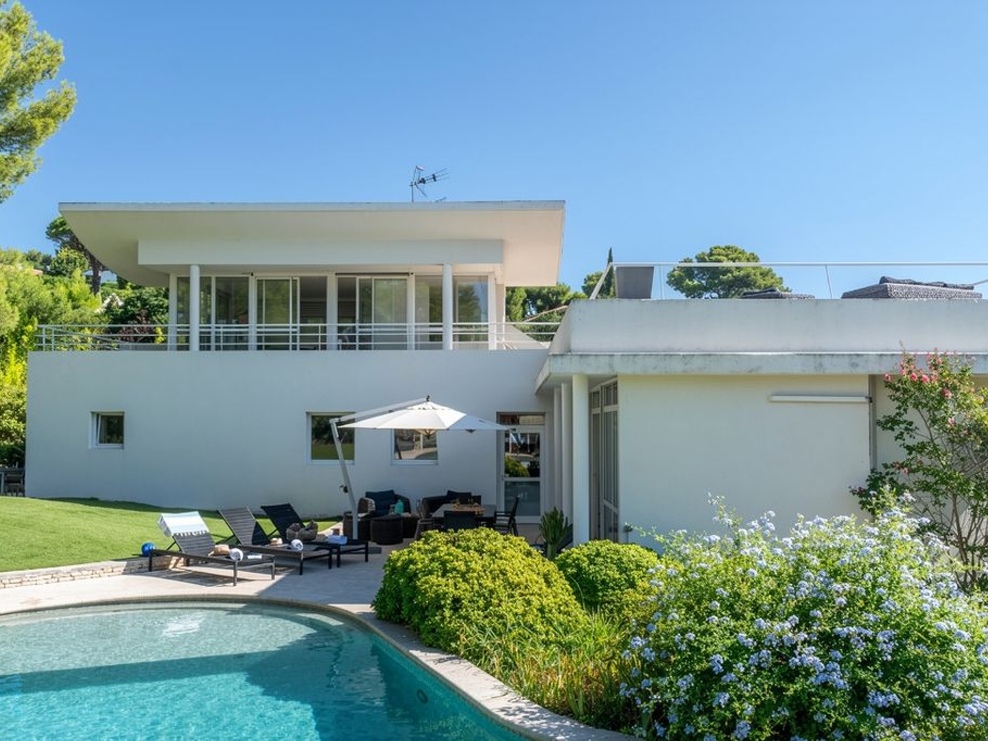 Maison à vendre - 262m2 - Cassis (13260)