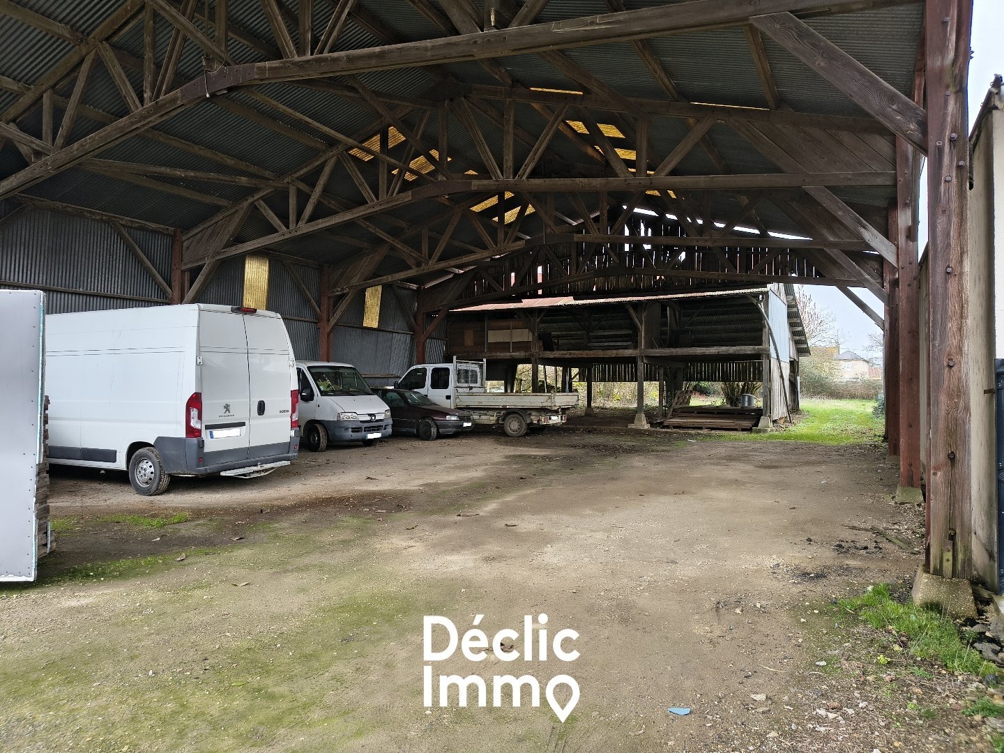 Terrain à vendre - 1209m2 - Thénezay (79390)