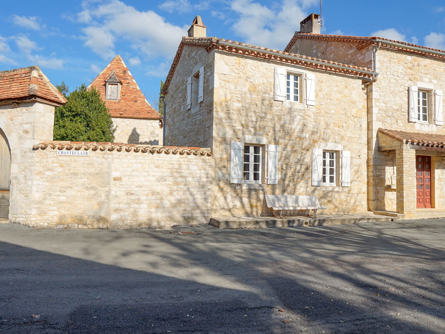 Maison à vendre - 8 pièces - 179m2 - Sauzet (46140)