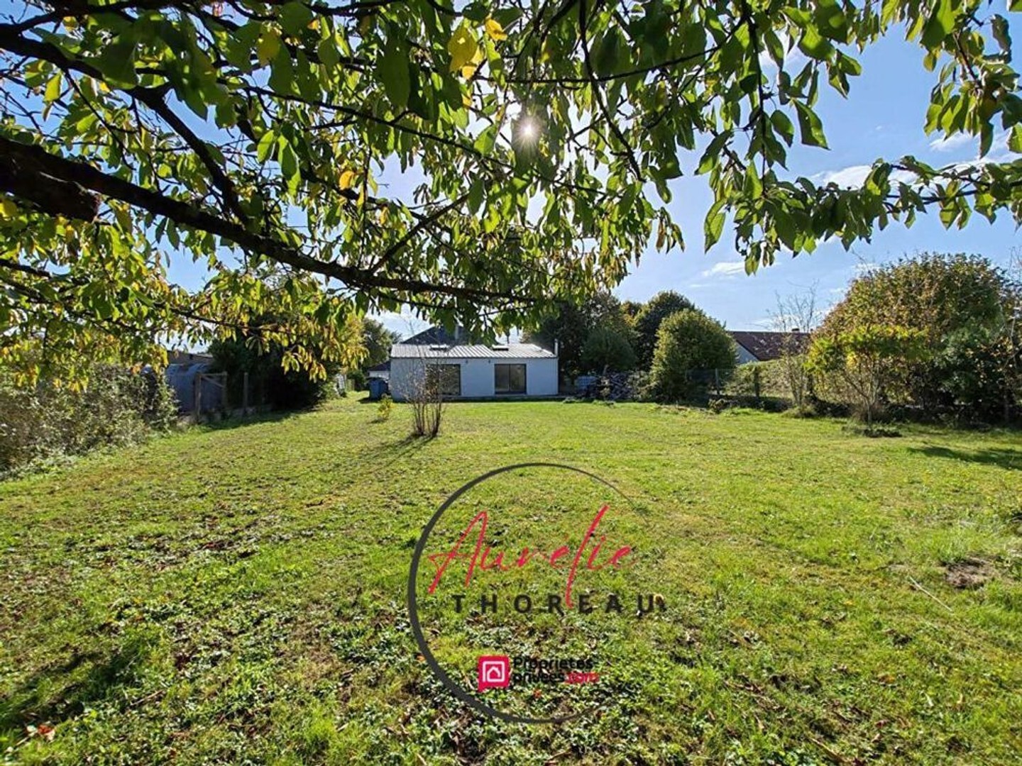 Maison à vendre - 4 pièces - 137m2 - Neuville-Aux-Bois (45170)