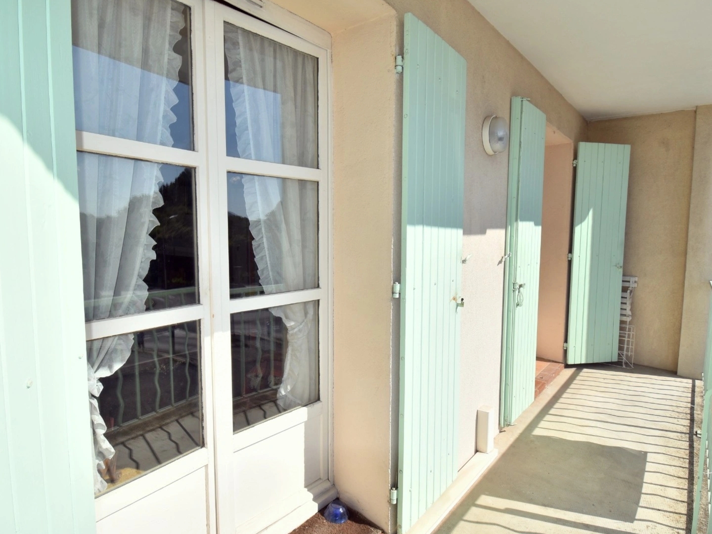 Digne-les-Bains, Appartement T2 avec cave, balcon, ascenseur et parking privatif