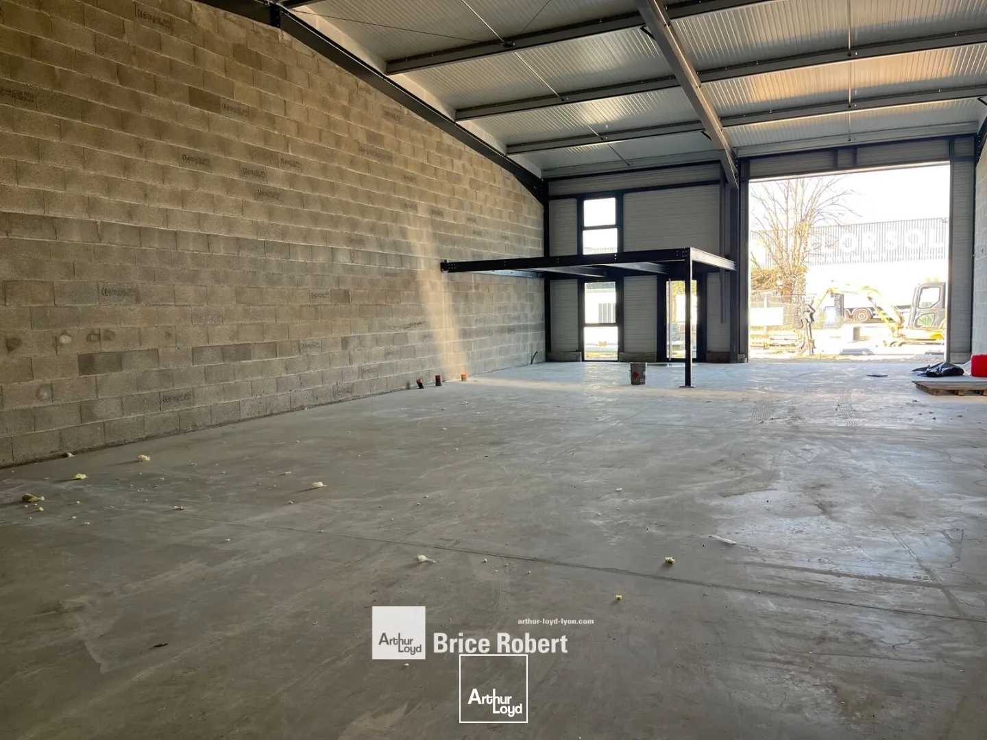 Locaux à vendre - 137m2 - Tignieu-Jameyzieu (38230)
