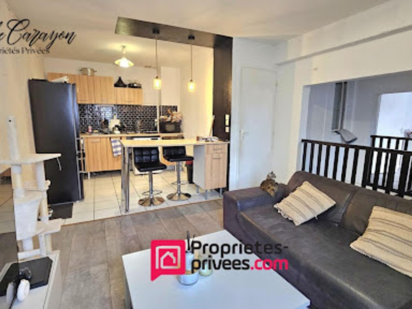 Local commercial 1 pièce 105 m²