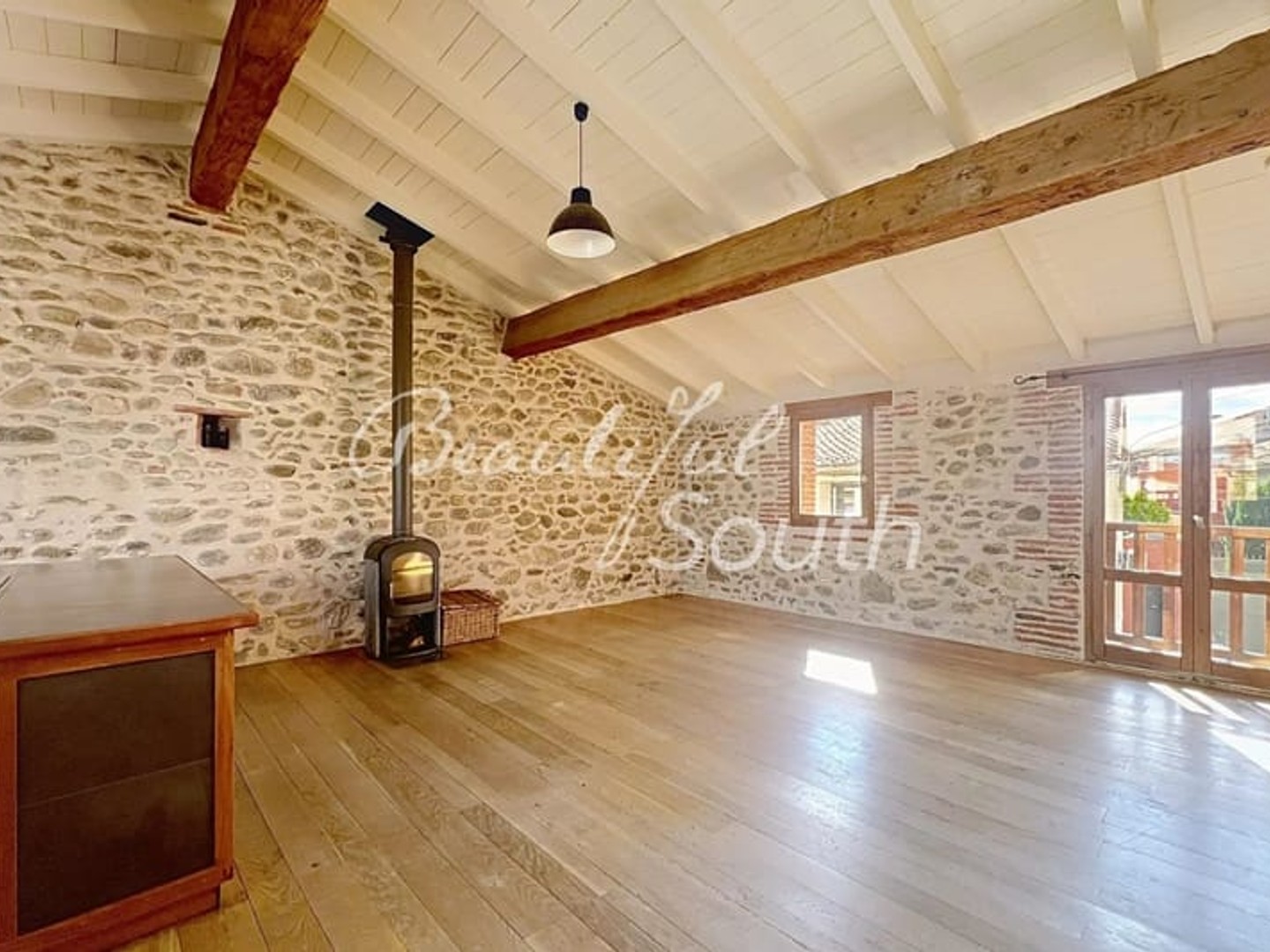 Maison de caractère avec cour et potentiel locatif, Saleilles