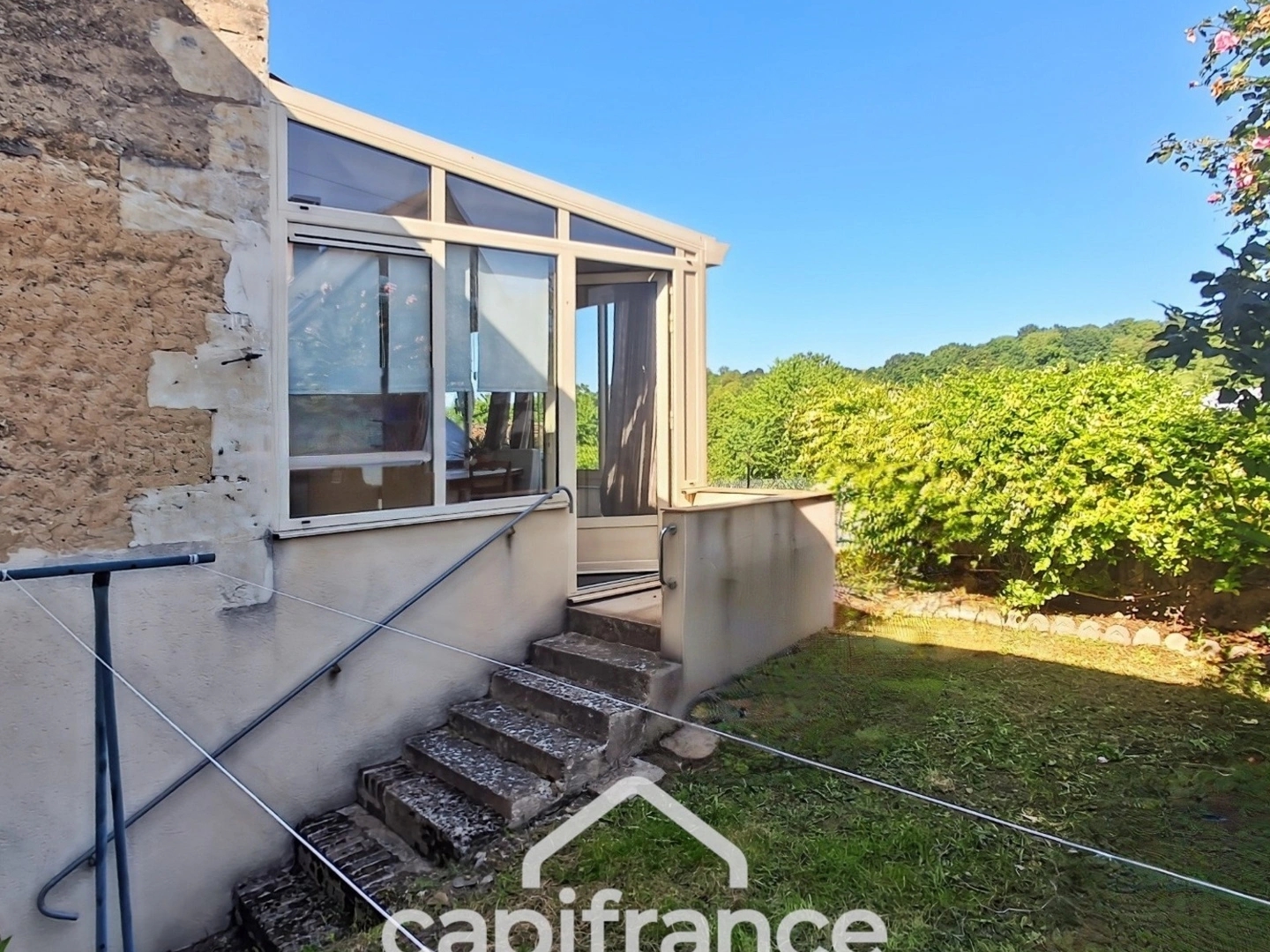 Bureaux à vendre - 4 pièces - 88m2 - Courdemanche (72150)