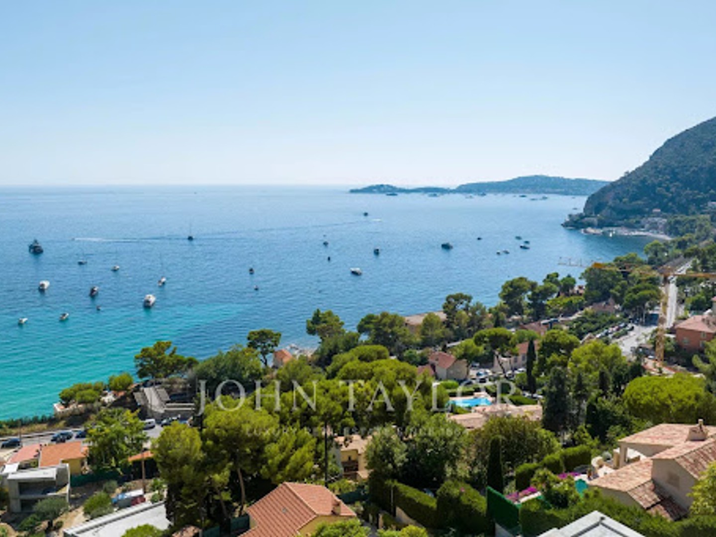 Villa 10 pièces 275 m²