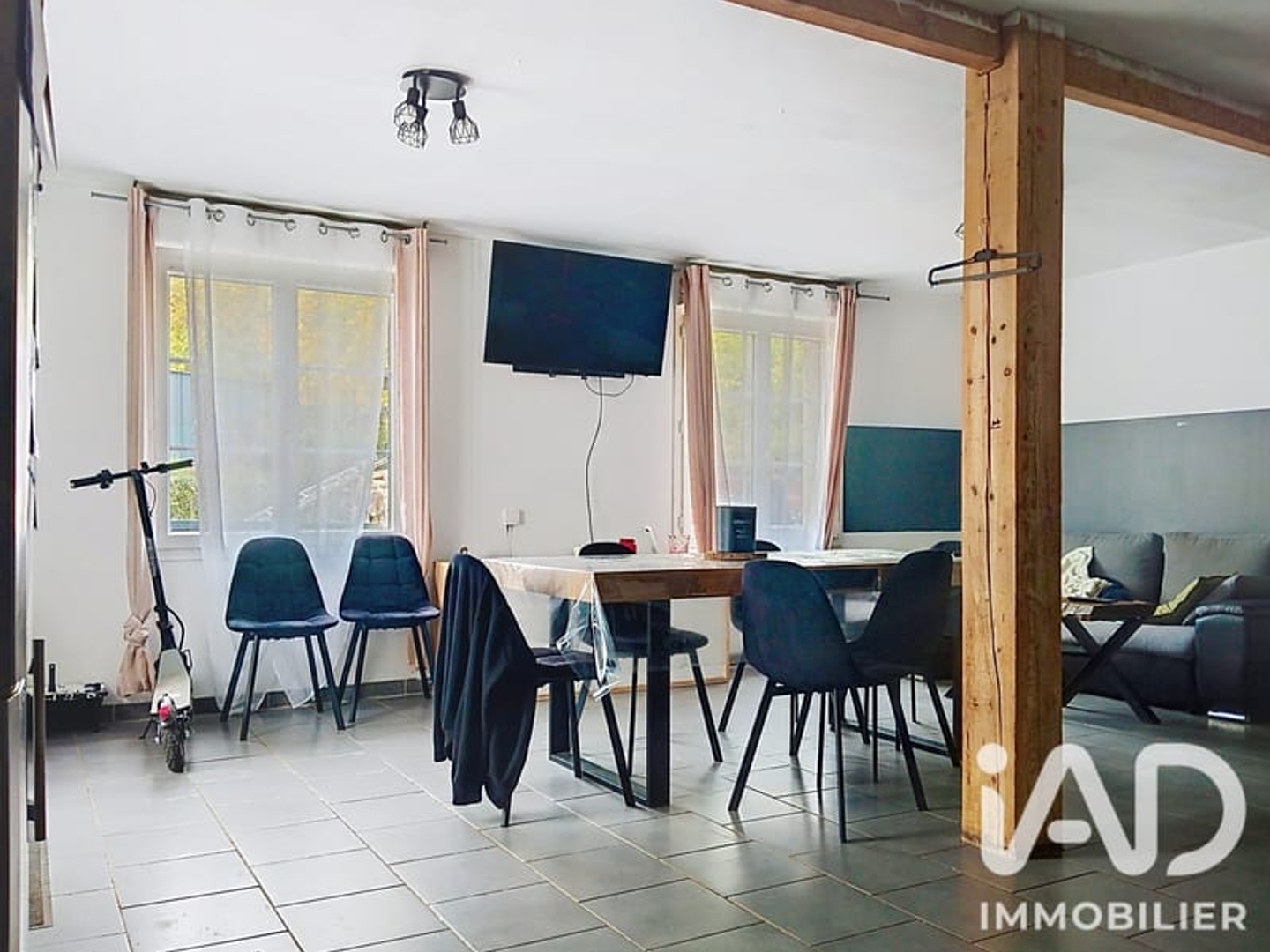 Maison à vendre - 5 pièces - 80m2 - Bourg-Et-Comin (02160)