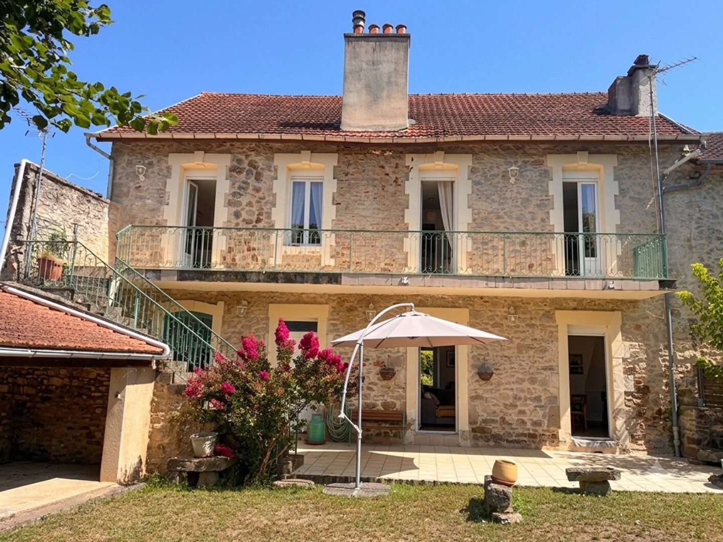 Maison en pierres des années 60 Capdenac Gare 6 pièce(s) 134 m2