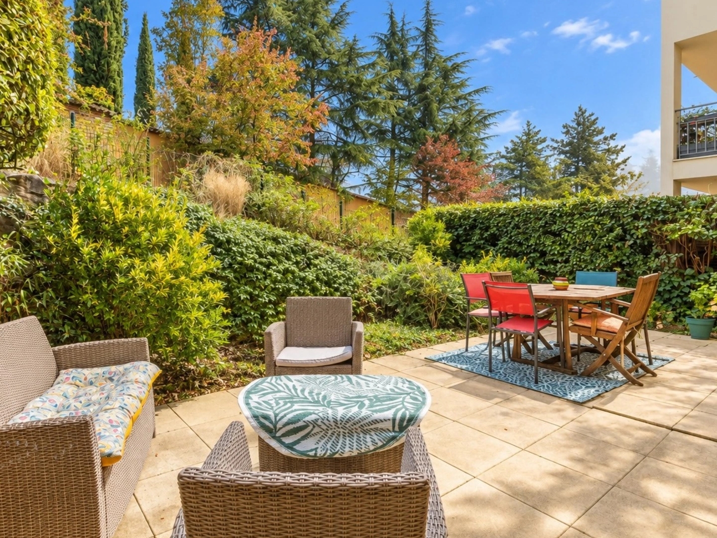 Magnifique Appartement 4 pièces avec 2 jardins DARDILLY (69)
