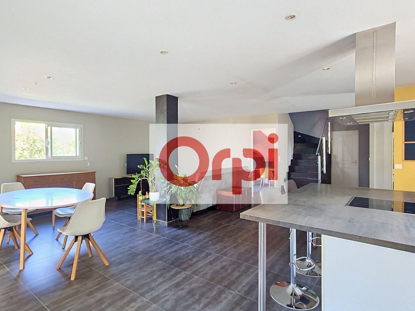 Maison 5 pièces 171 m²