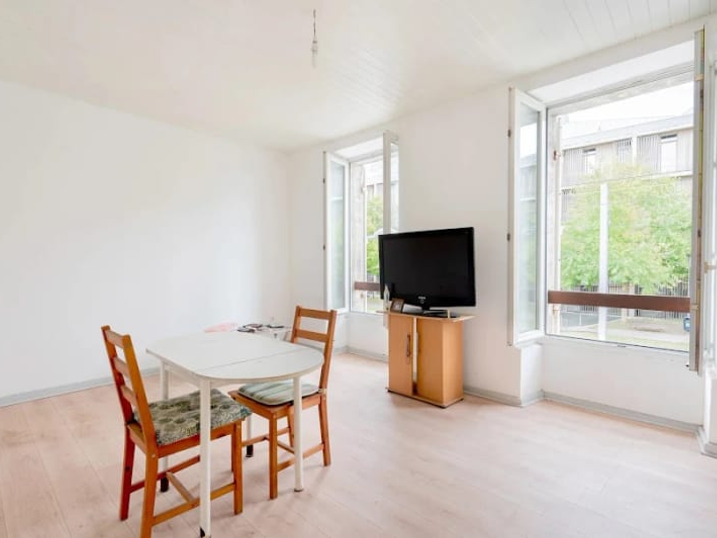 Appartement à vendre - 9 pièces - 160m2 - Bordeaux (33300)
