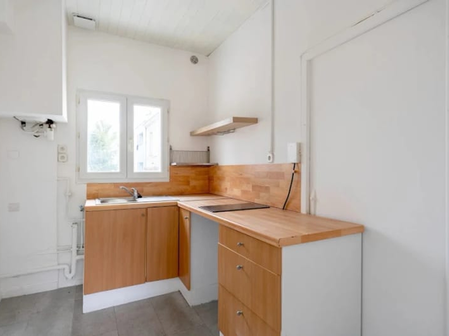 Appartement à vendre - 9 pièces - 160m2 - Bordeaux (33300)