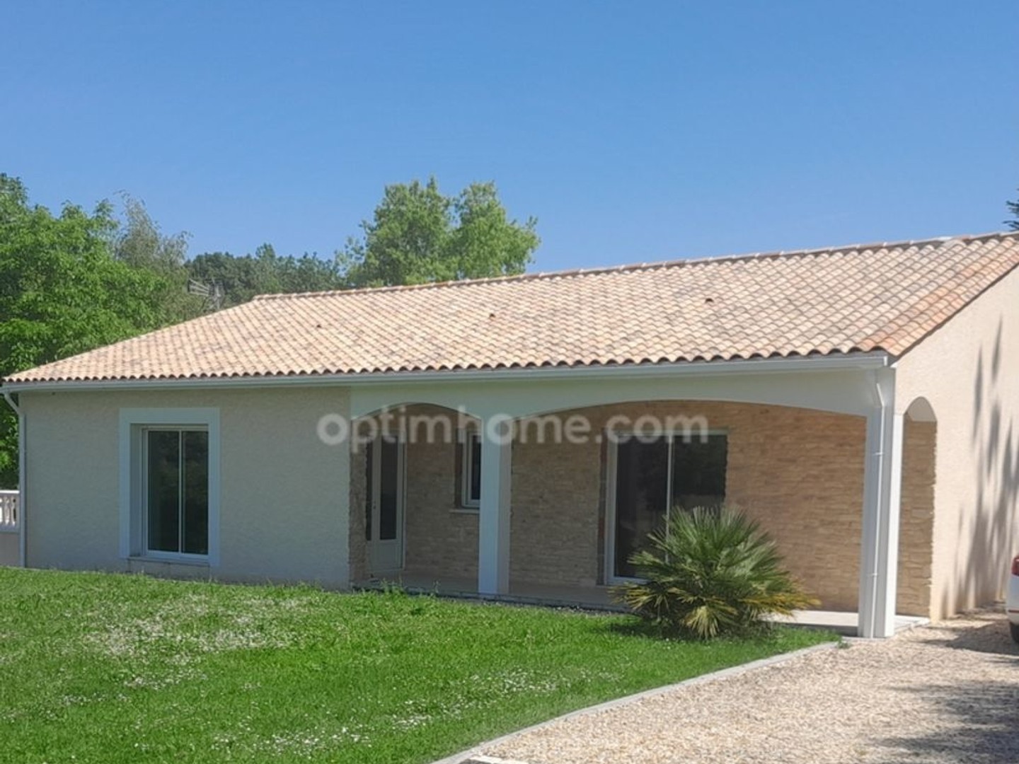 Maison à vendre 5 pièces CHAMPNIERS (16)