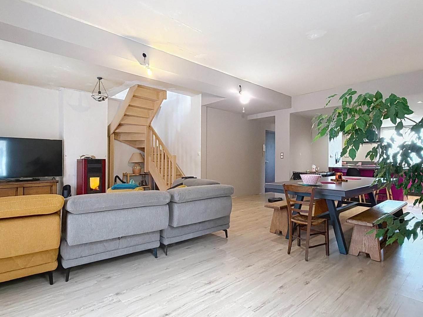 Maison 4 pièces 183 m²