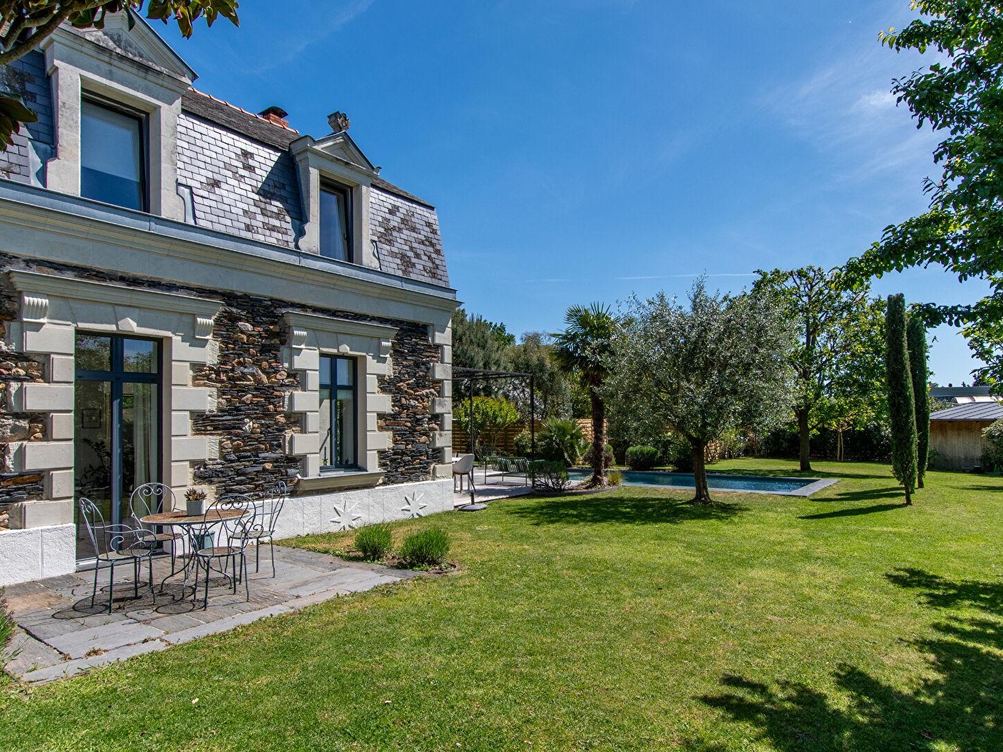 Maison à vendre - 6 pièces - 157m2 - Les Ponts-De-Cé (49130)