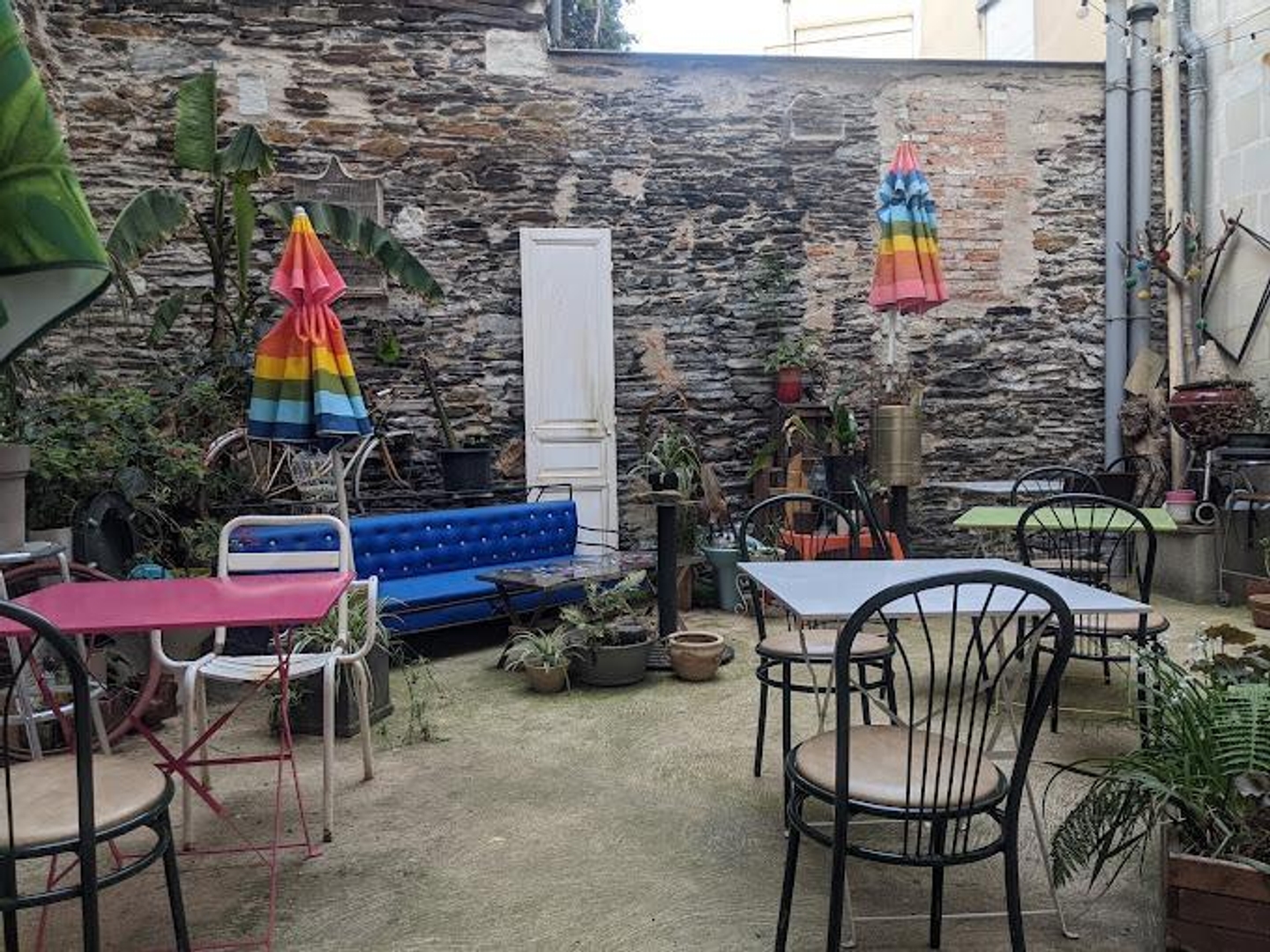 Locaux à vendre - 11 pièces - 227m2 - Angers (49100)